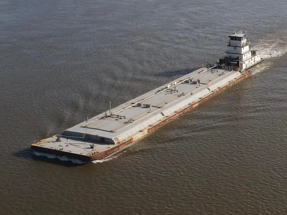 Magnolia Fleet Boat, Barges